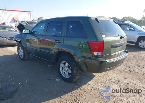 2007 Jeep Grand Cherokee Laredo z USA, uszkodzony, nr VIN 1J8GS48K07C663415